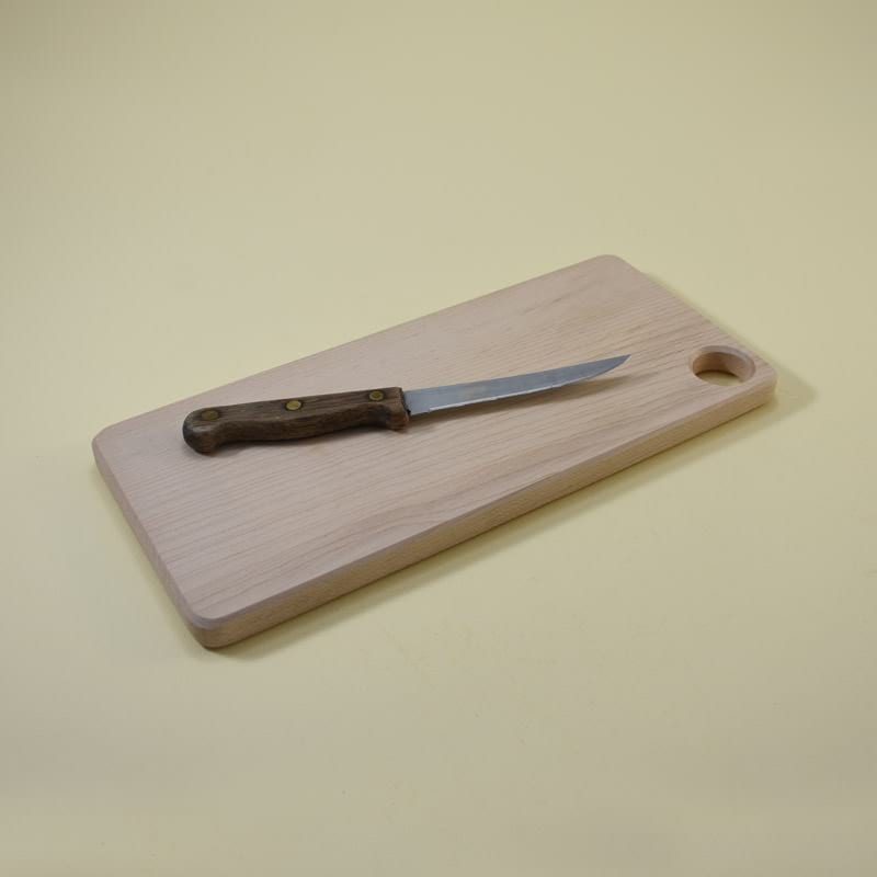 navadna-lesena-rezalna-deska-brez-utora_1 simple wooden cutting board - by wood&dots