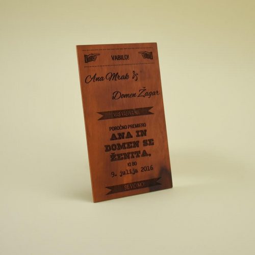 leseno vabilo/wooden invitation card