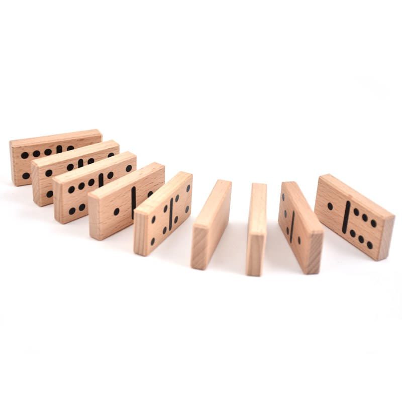 Domine s črnimi pikami/Domino with black spots Domine s črnimi pikami/Domino with black spots